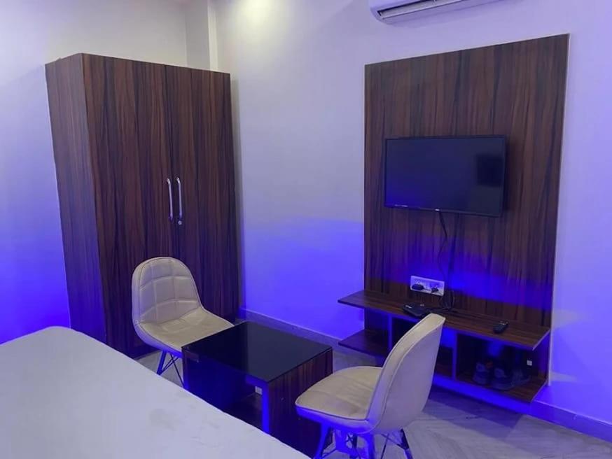 Hotel Max Νέο Δελχί Εξωτερικό φωτογραφία