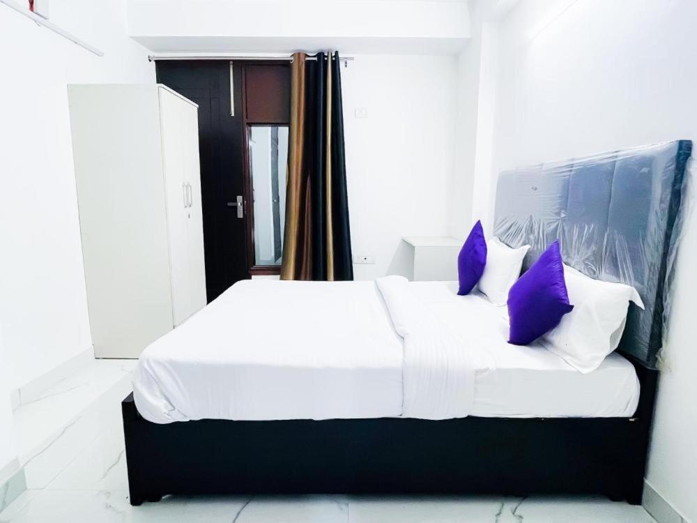 Hotel Max Νέο Δελχί Εξωτερικό φωτογραφία